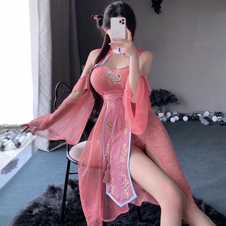 ชุดนอนคอสเพลย์สไตล์จีน Hanfu และ Cheongsam